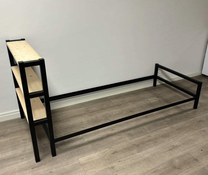 Bedframe Okki