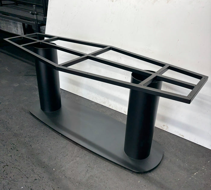 Stalen Dubbele O-poot met Voetplaat